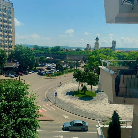 Apartament Carolina Parc Alba Iulia Ngoại thất bức ảnh