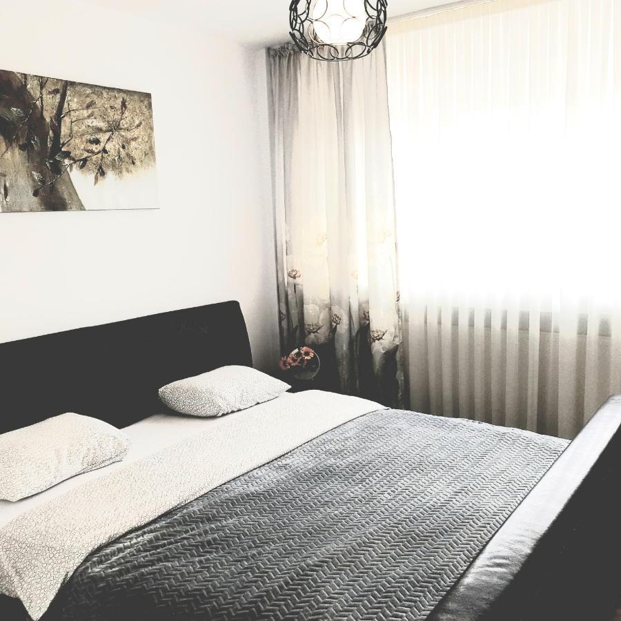 Apartament Carolina Parc Alba Iulia Ngoại thất bức ảnh
