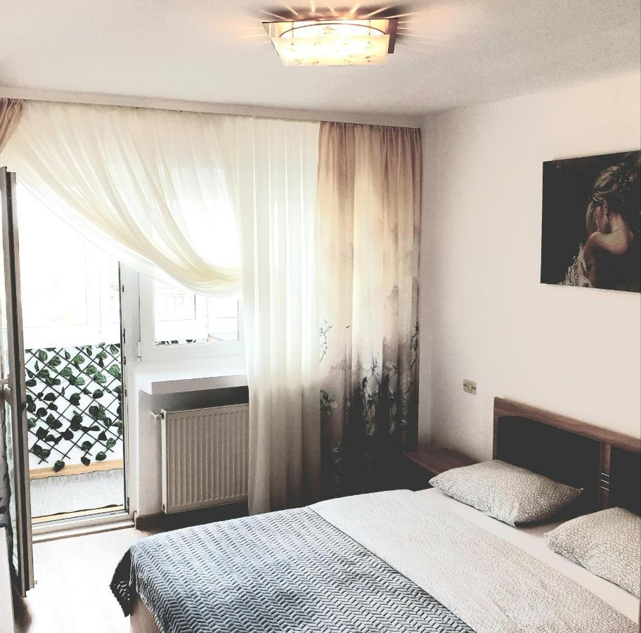 Apartament Carolina Parc Alba Iulia Ngoại thất bức ảnh
